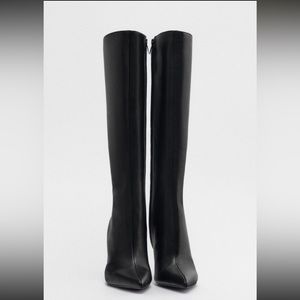 Zara Boors - Knee high boots ! Black size 9